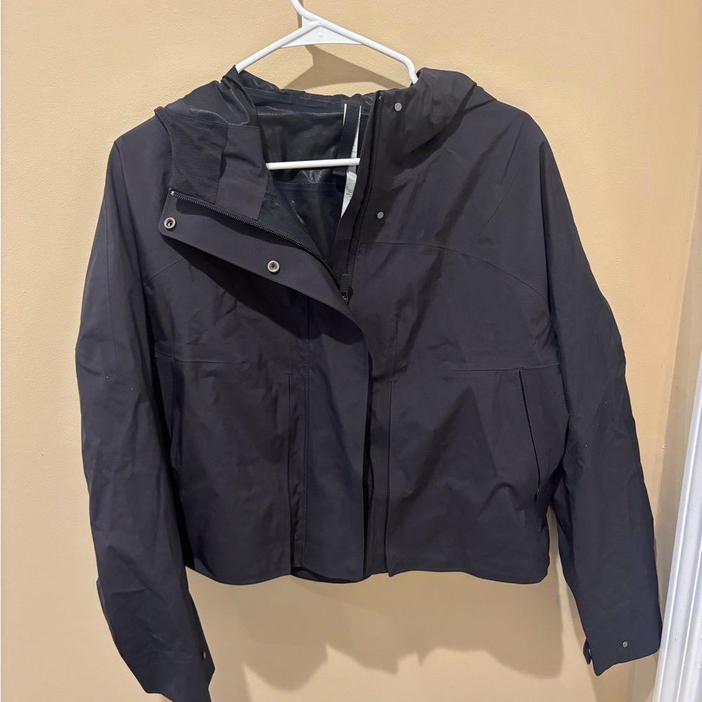 Lululemon Rain Chaser Jacket